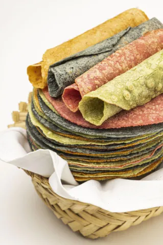 Tortillas de maíz con vegetales (1kg)